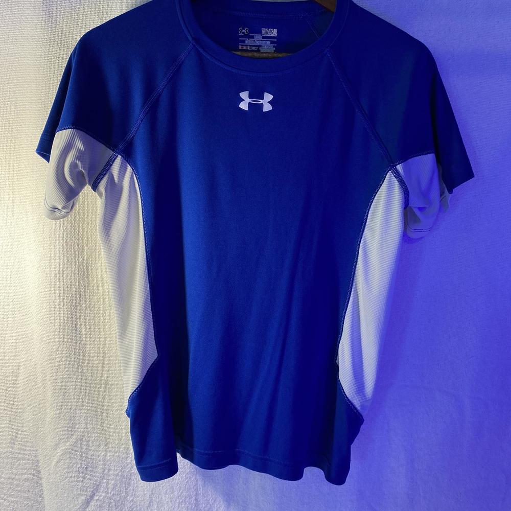 Under Armour blue short sleeve kid